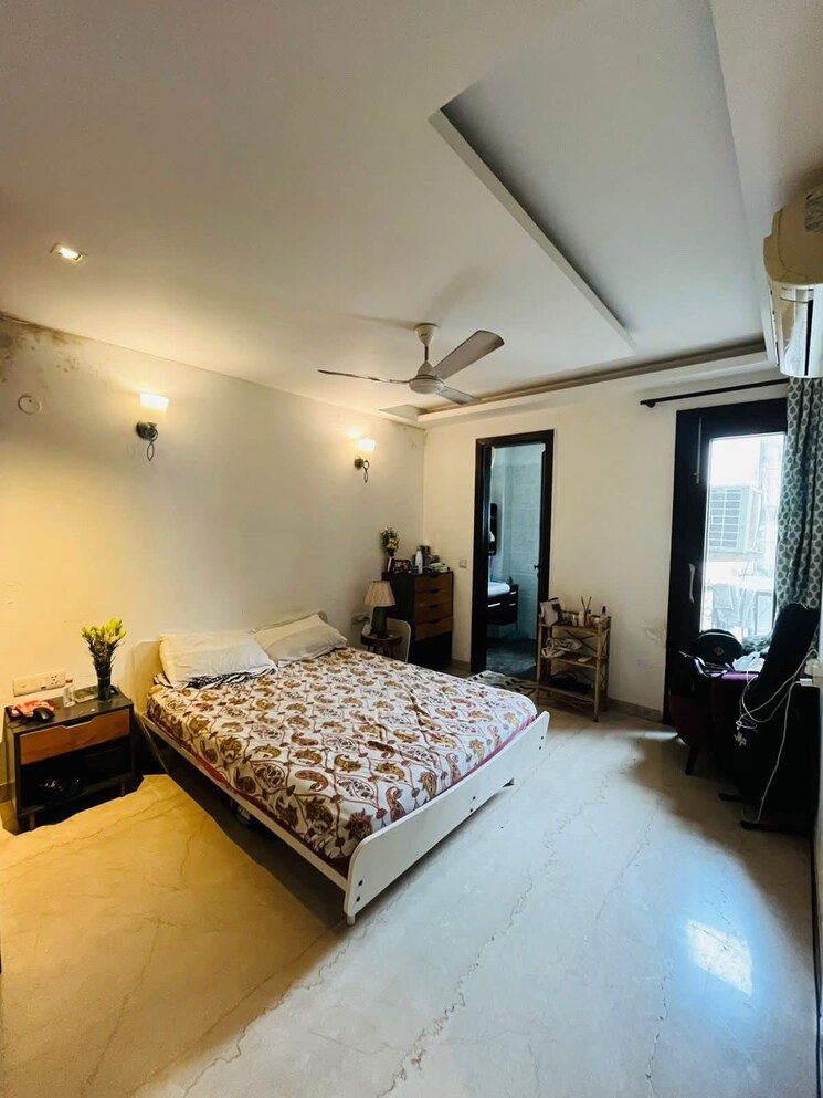 Bedroom, freedom fighters enclave 2 Bedroom 900 Sq.Ft. Builder Floor In Freedom Fighters Enclave Delhi 9109450