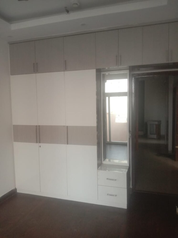 Room, mahagun-mywoods 3 Bedroom 1240 Sq.Ft. Apartment In Sector 16c Greater Noida Greater Noida 9109449