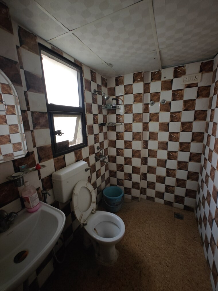 Team Area, adore-happy-homes 2 Bedroom 478 Sq.Ft. Apartment In Sector 86 Faridabad 9109555