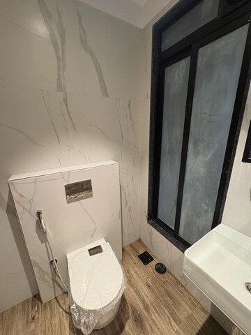 Bathroom in 2 BHK Apartment at Seasons Trimurti, Santacruz West – for Rent