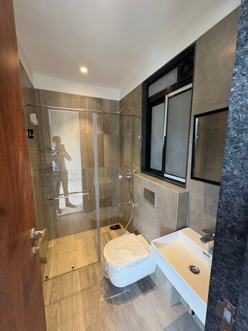 Bathroom in 2 BHK Apartment at Seasons Trimurti, Santacruz West – for Rent