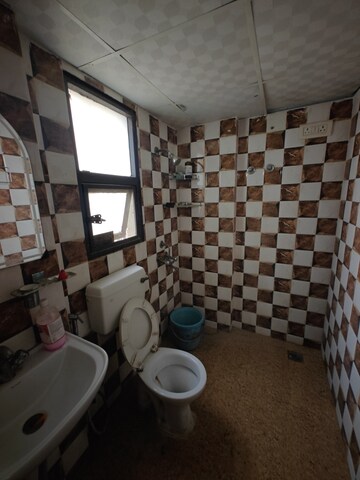 Team Area in 2 BHK Apartment at Adore Happy Homes, Sector 86 – for Rent