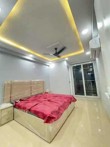 Bedroom in 3 BHK Apartment at Saket – for Rent