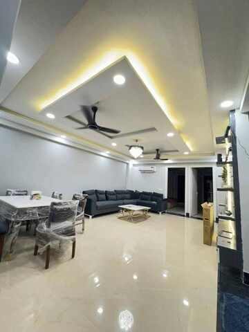 Living Room in 3 BHK Apartment at Saket – for Rent