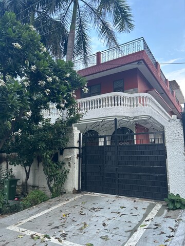 5 BHK Independent House For Sale in Sector 55