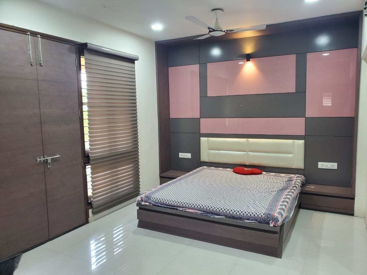 2 BHK + Pooja Room 1325 Sq.Ft. Apartment in Shri Balaji Enclave