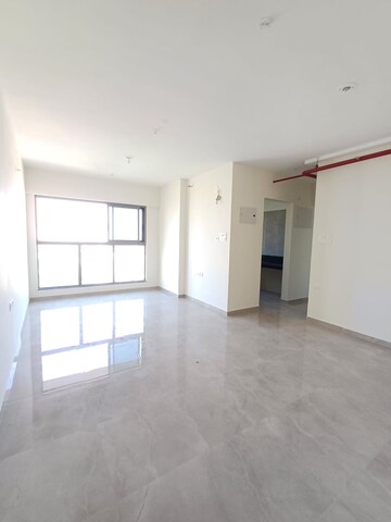 Room in 2 BHK Apartment at Sheth Irene, Malad West – for Sale