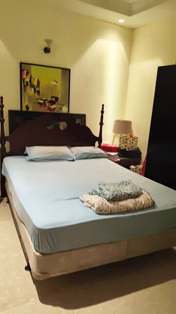 Bedroom in 4 BHK Builder Floor at Vasant Vihar – for Rent