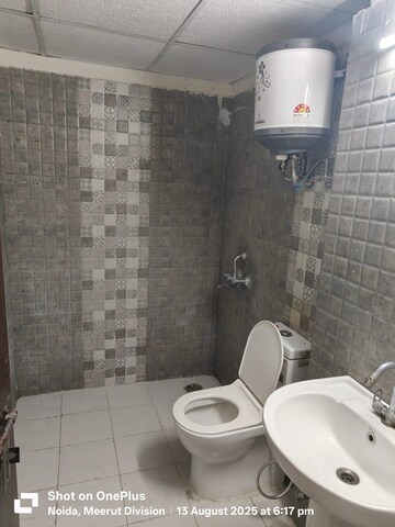 Bathroom in 2.5 BHK Apartment at Gardenia Gateway, Sector 75 – for Rent
