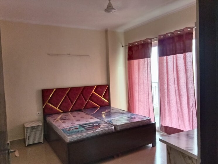 Bedroom, gardenia-golf-city 3 Bedroom 1350 Sq.Ft. Apartment In Sector 75 Noida 9109668