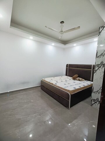 Bedroom in 2 BHK Apartment at Saket – for Rent