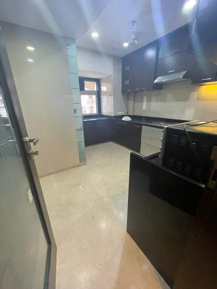 Kitchen, cenced-apartment-pali-hill 3.5 Bedroom 1650 Sq.Ft. Apartment In Pali Hill Mumbai 9109675