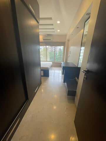 Building Lobby in 3.5 BHK Apartment at Cenced Apartment Pali Hill, Pali Hill – for Sale