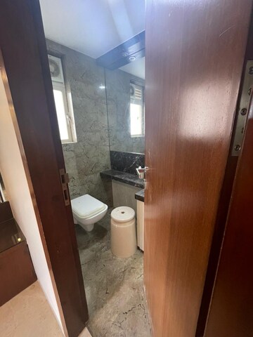Bathroom in 3.5 BHK Apartment at Cenced Apartment Pali Hill, Pali Hill – for Sale