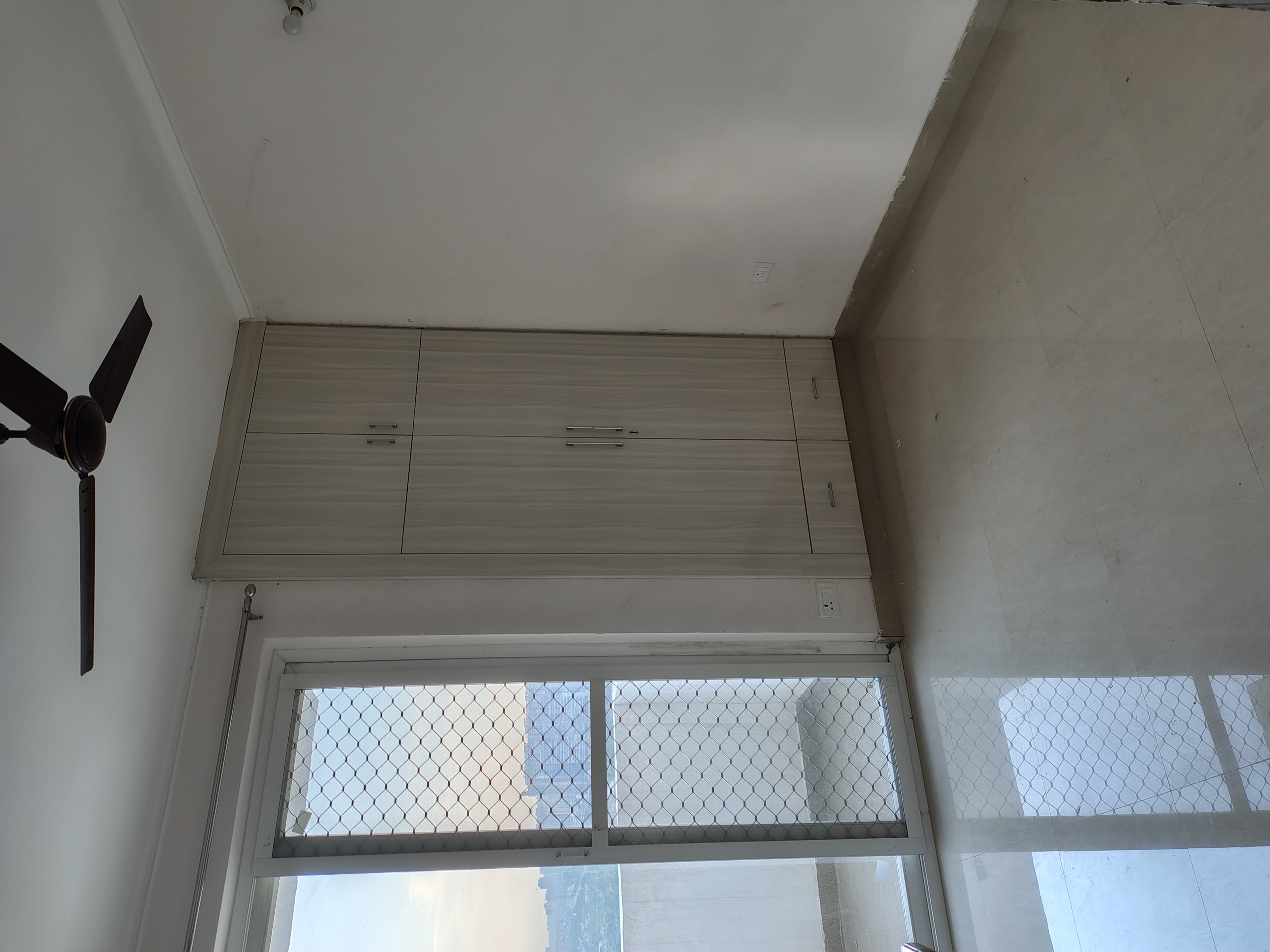 2.5 BHK + Pooja Room Apartment For Rent in Amrapali Riverview