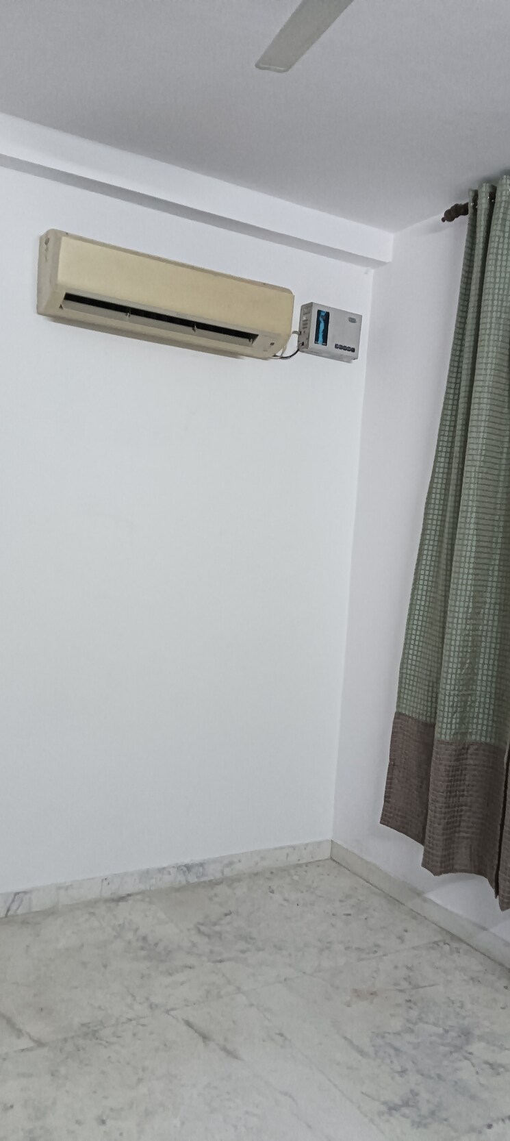 Room, sector 21c 2 Bedroom 1200 Sq.Ft. Builder Floor In Sector 21c Faridabad 9109748