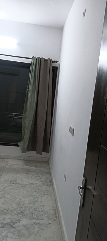 Building Lobby in 2 BHK Builder Floor at Sector 21c – for Rent