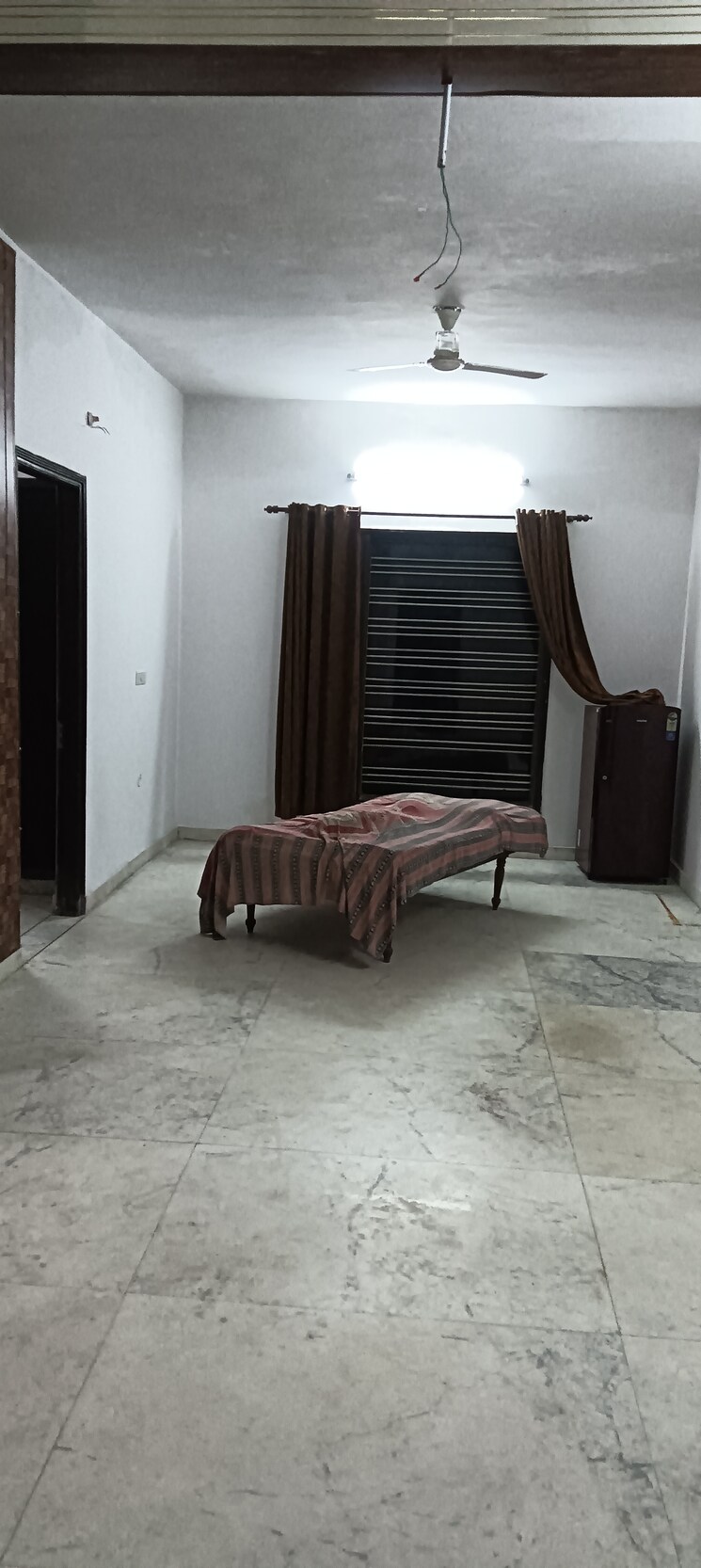 Living Room, sector 21c 2 Bedroom 1200 Sq.Ft. Builder Floor In Sector 21c Faridabad 9109748