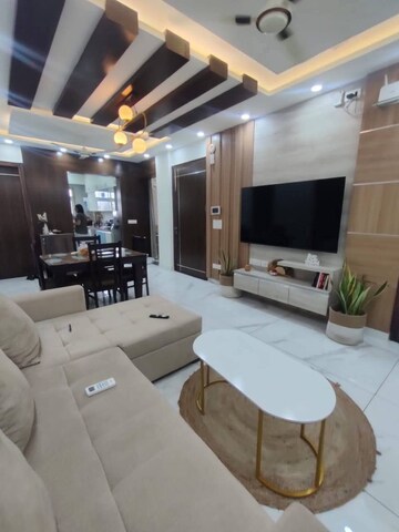 Team Area in 2 BHK Builder Floor at Freedom Fighters Enclave – for Rent