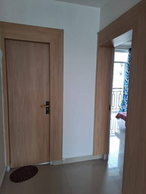 Room in 4 BHK Apartment at Sushant Golf City – for Sale