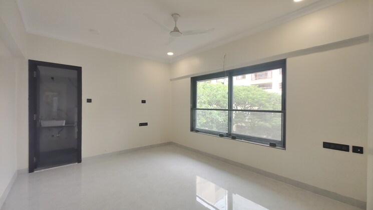 Room, zindagi-chs 3 Bedroom 1600 Sq.Ft. Apartment In Khar West Mumbai 9109766