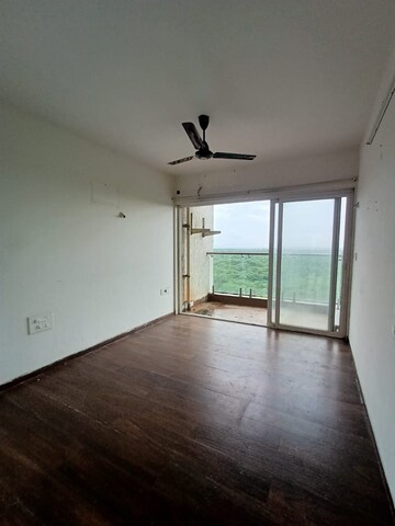 Room in 2 BHK Apartment at NG Grand Plaza, Ghansoli – for Rent