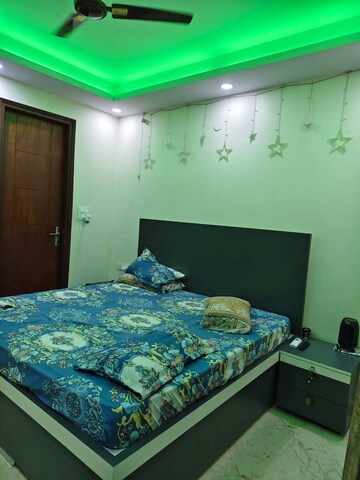 Bedroom in 2 BHK Apartment at Paryavaran Complex – for Rent