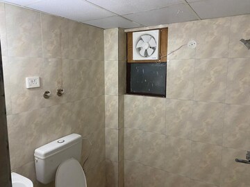 Bathroom in 2 BHK Apartment at Sector 33 – for Rent