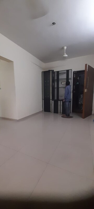 2 BHK Apartment For Sale in Kanakia Challengers, Kandivali East
