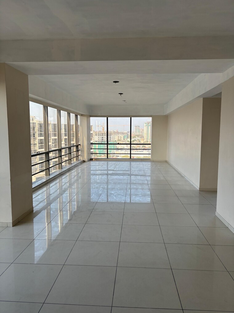 Room, satyamev-luxor Commercial Office Space 2622 Sq.Ft. In Ambli Ahmedabad 9109851