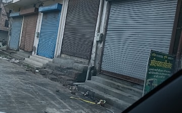 Shop For Sale in Babail