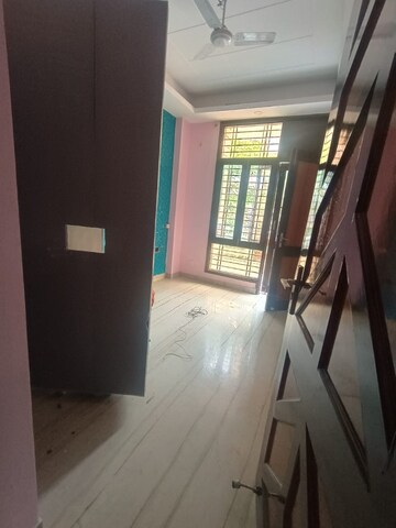 Balcony in 3 BHK Villa at Sector 56 – for Rent