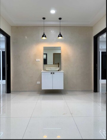 Room in 3 BHK Apartment at Rajapushpa Provincia, Narsingi – for Rent
