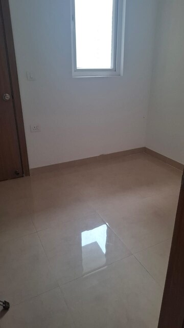 Room in 3 BHK Apartment at ATS Nobility, Sector 4 Greater Noida – for Rent