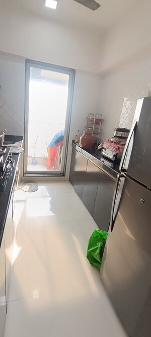 Furnished Amenities in 1 BHK Apartment at Sk Imperial Heights, Mira Road – for Sale