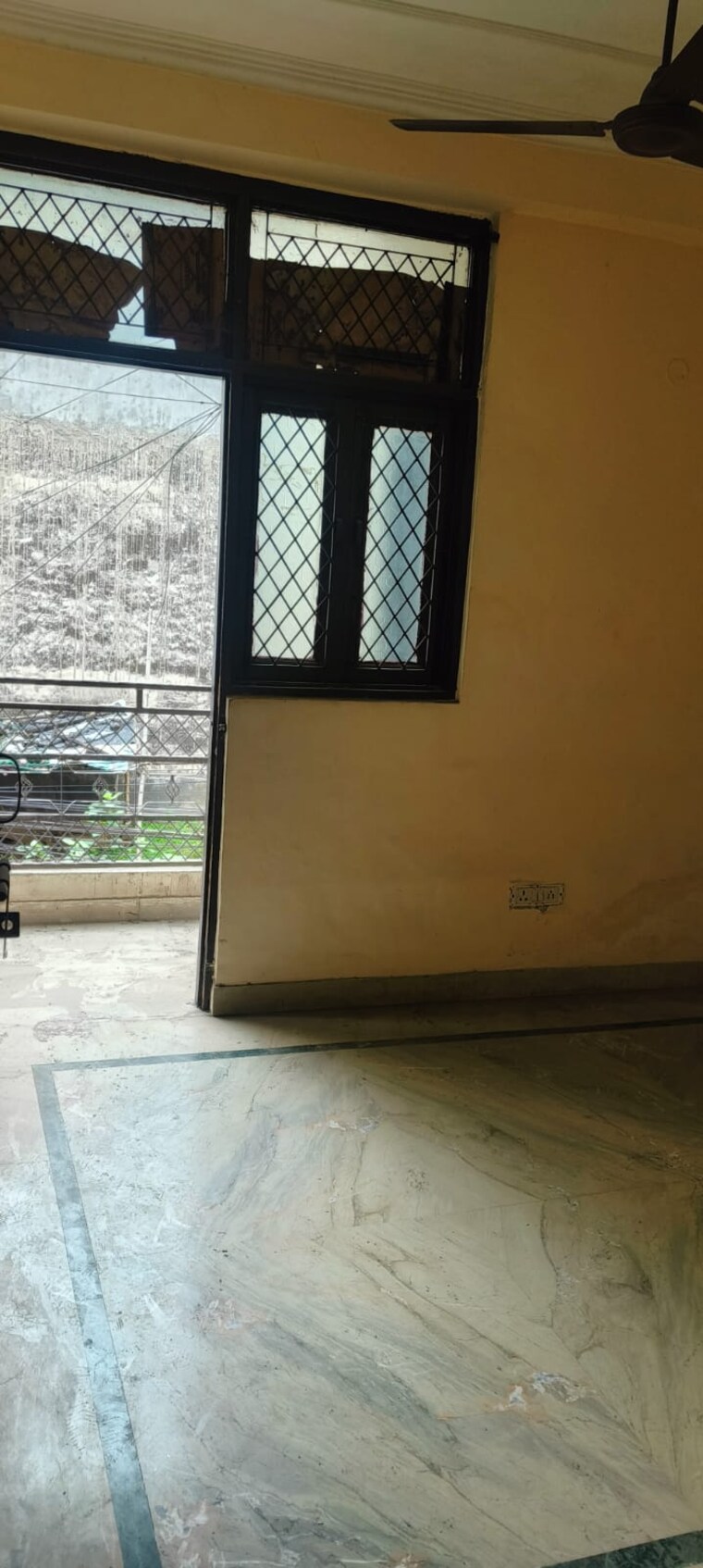 Room, chattarpur 2 Bedroom 60 Sq.Yd. Builder Floor In Chattarpur Delhi 9109914