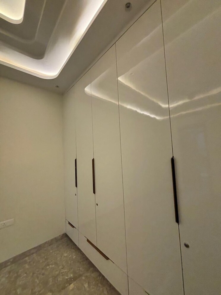 undefined, south extension ii 4 Bedroom 4000 Sq.Ft. Penthouse In South Extension ii Delhi 9109875