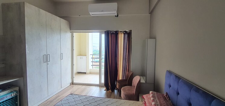 Living Room, paramount-golf-forest-studio-apartments-phase-2- Studio 435 Sq.Ft. Apartment In Zeta I Greater Noida Greater Noida 9109904