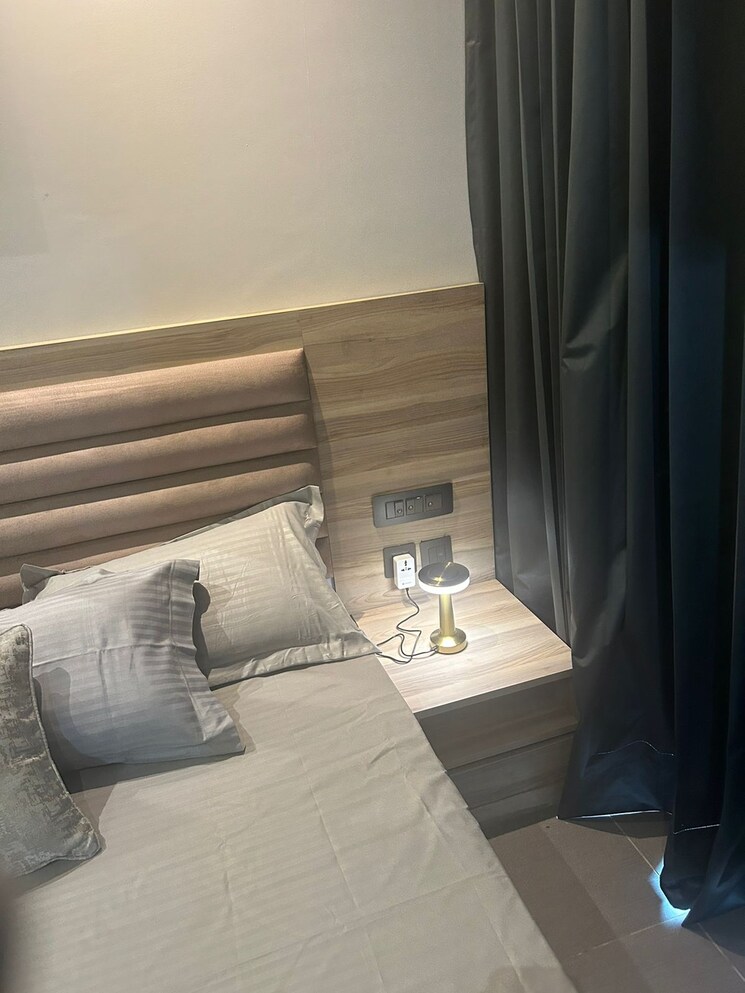 Bathroom, paramount-golf-forest-studio-apartments-phase-2- Studio 435 Sq.Ft. Apartment In Zeta I Greater Noida Greater Noida 9109911