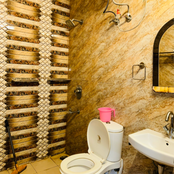 Bathroom in  Pg at Sector 46 – for Rent