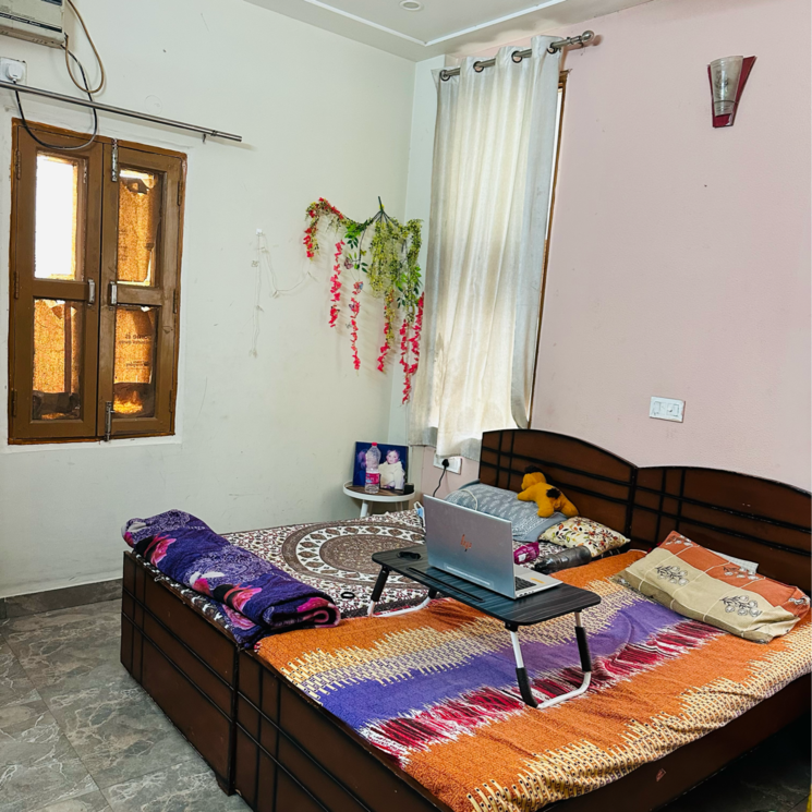 Bedroom, sector 46 Pg For Girls In Sector 46 9109919