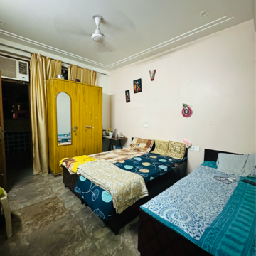 Bedroom in  Pg at Sector 46 – for Rent