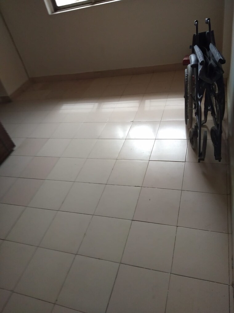 Living Room, swastik-park-chs 1 Bedroom 520 Sq.Ft. Apartment In Ghodbunder Road Thane 9109920