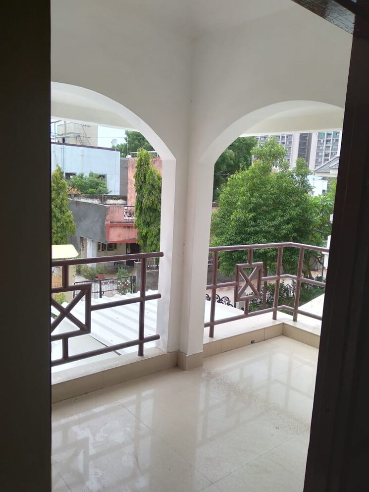 Balcony, shyamal 3 Bedroom 3000 Sq.Ft. Villa In Shyamal Ahmedabad 9109935