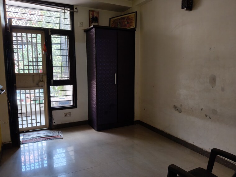 Room, mahalaxmi-plaza-vaishali 2 Bedroom 950 Sq.Ft. Builder Floor In Vaishali Sector 3 Ghaziabad 9109942