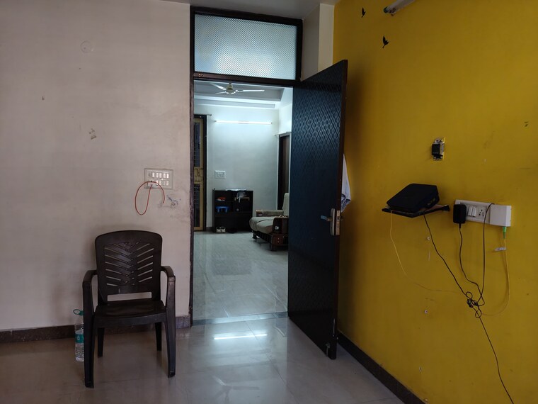 Room, mahalaxmi-plaza-vaishali 2 Bedroom 950 Sq.Ft. Builder Floor In Vaishali Sector 3 Ghaziabad 9109942