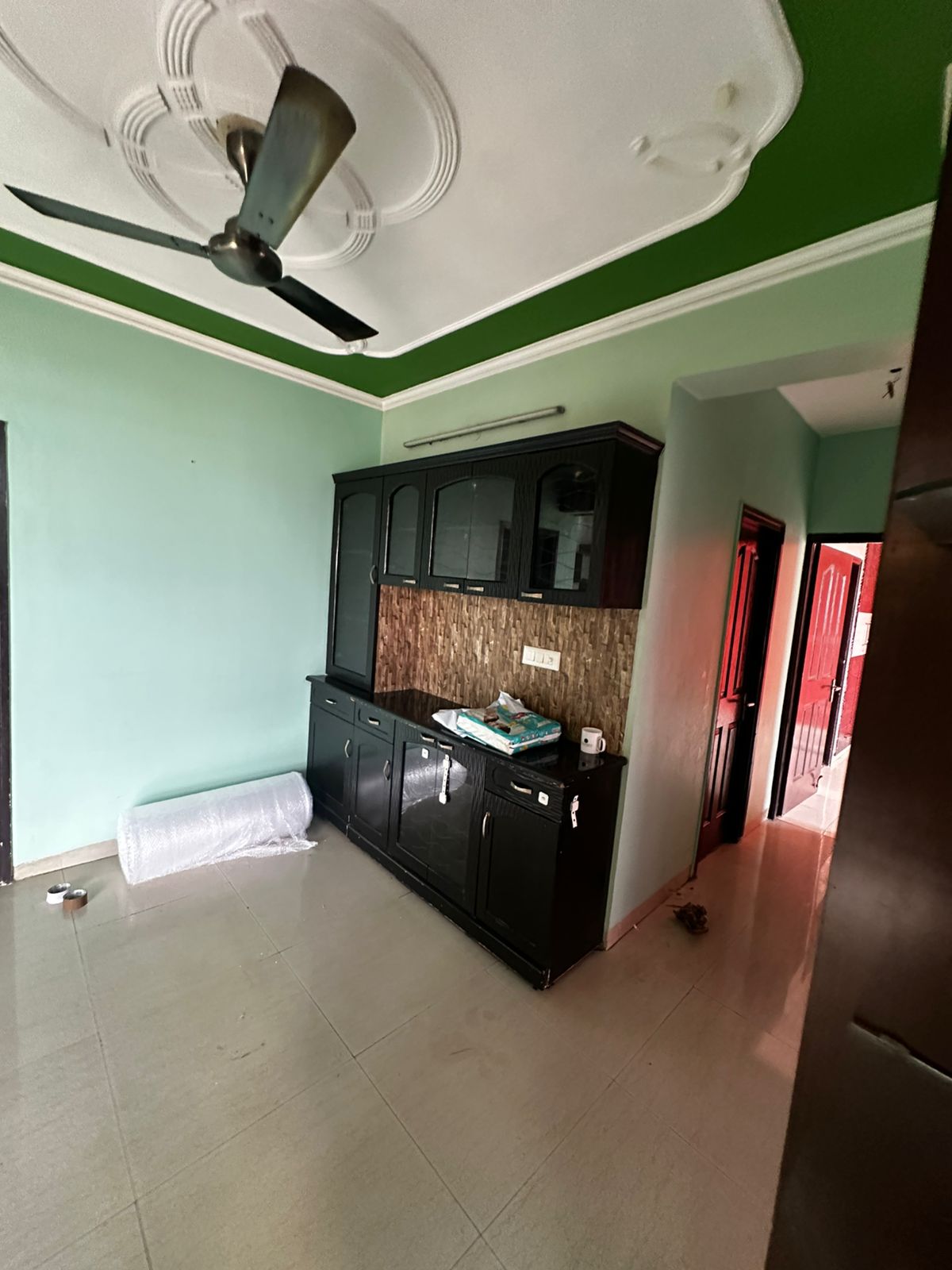 3 BHK + Pooja Room Apartment For Rent in Tulip White