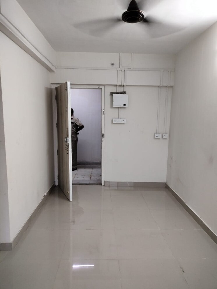 Room, marwadi-wadi-tower 1 Bedroom 553 Sq.Ft. Apartment In Parel Mumbai 9109949