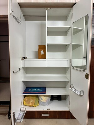 Furnished Amenities in 1 BHK Apartment at Shree Laxmi Basera Apartments, Mazgaon – for Sale