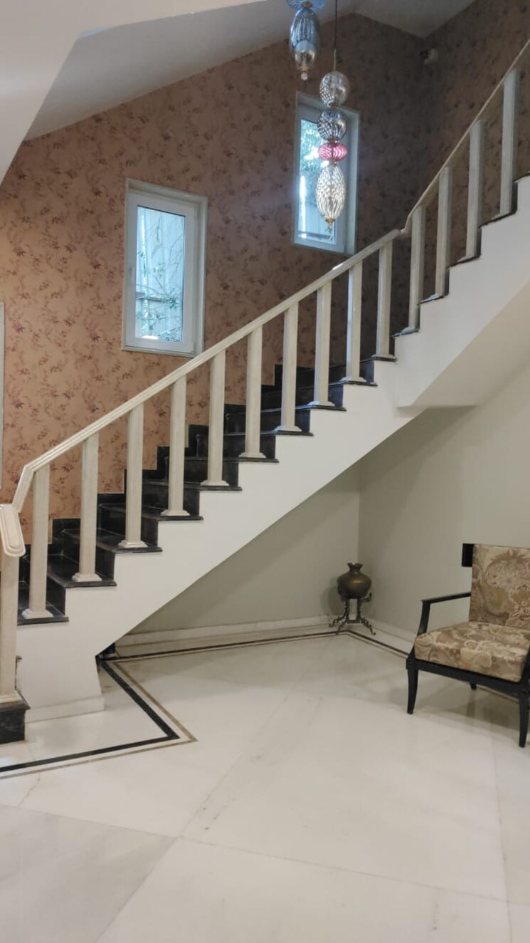 undefined, west end colony 5 Bedroom 5500 Sq.Ft. Villa In West End Colony Delhi 9109948